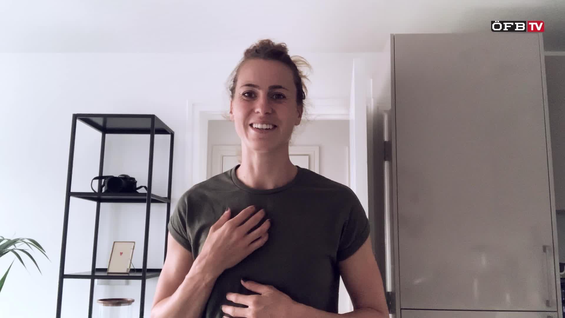 Virales 'Dankeschön': Schnaderbeck & Co. honorieren Pionierinnen des Frauenfußballs