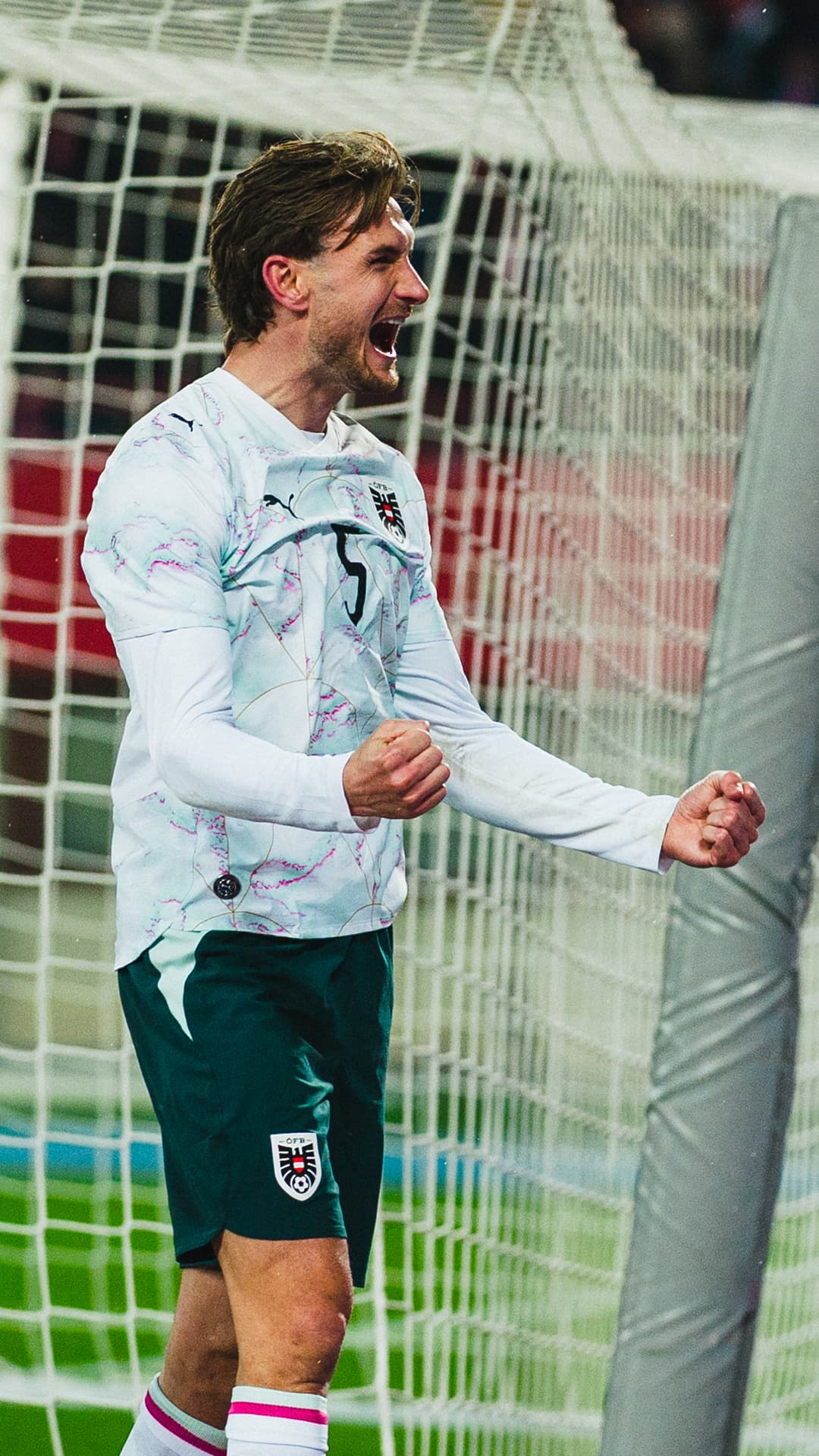 New kits 👌🏽 5 goals ⚽