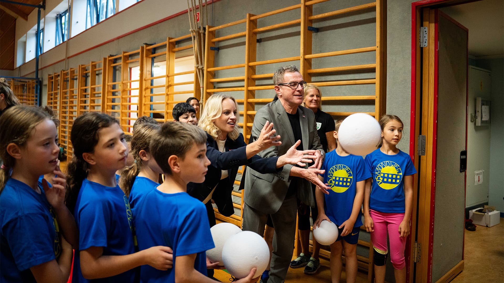 Beitrag "Täglichen Bewegungseinheit" mit Ralf Rangnick