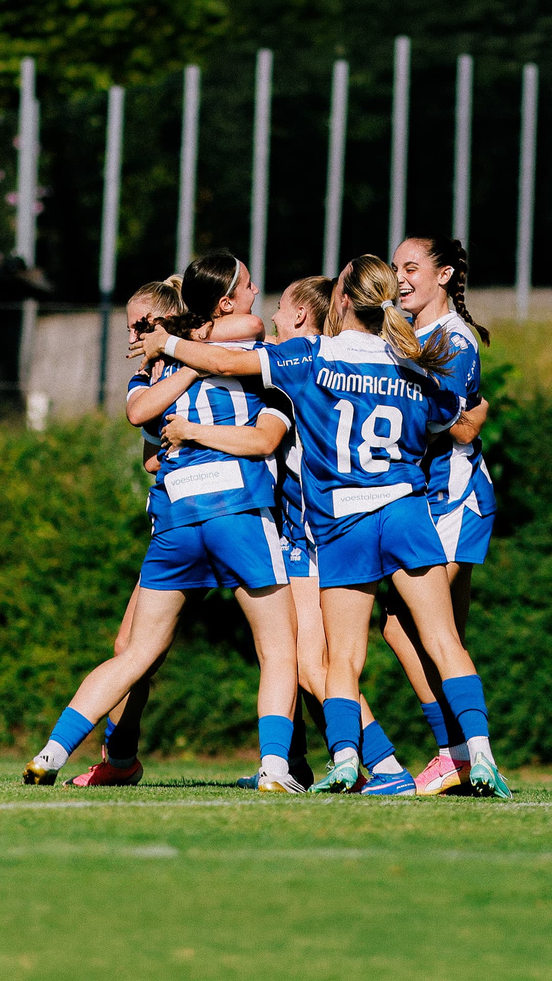 Erstes Bundesliga-Tor der 15-Jährigen Jasmin Schaur zum 1:1 Endstand gegen Rapid! 👏